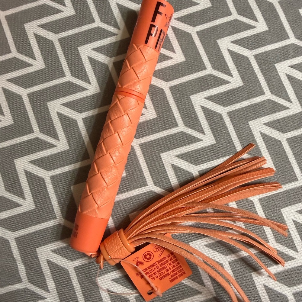 Jeffree Star F*ck Proof Blood Orange Mascara - Picture 4 of 4